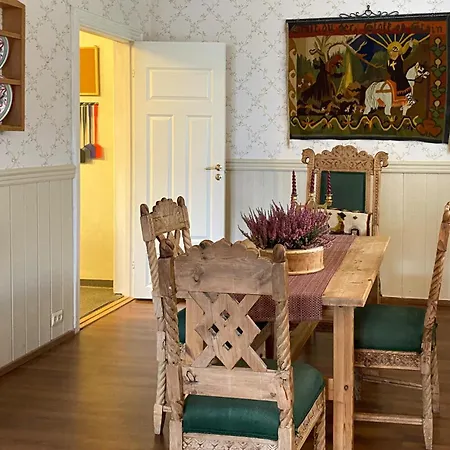 Lovely In Breim With Kitchen * Reed