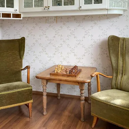 Lovely In Breim With Kitchen * Reed